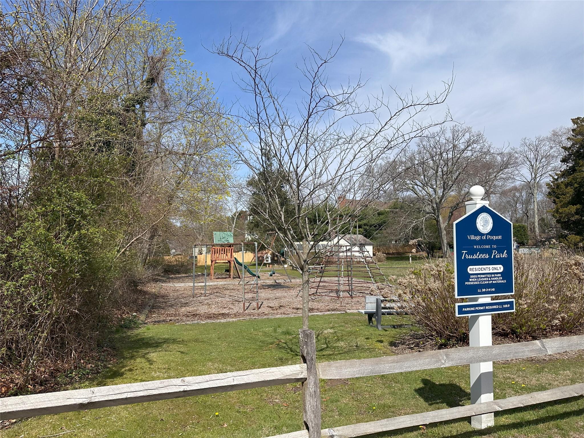 7 Cedar Ave, East Setauket, New York image 25