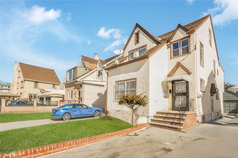 Photo of 8515 151st Street, Jamaica Hills, NY 11435 (MLS # 958708)