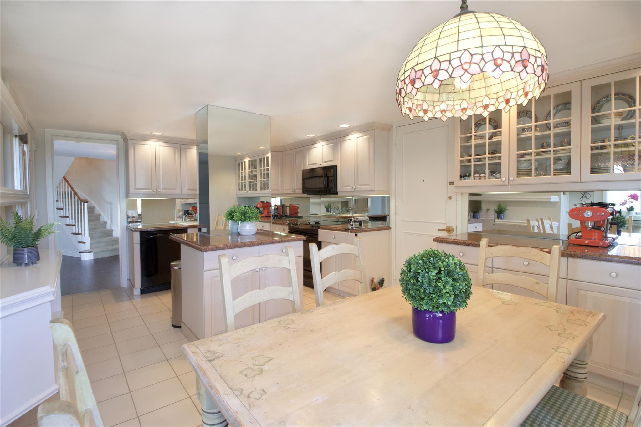 111 Cherry Valley Avenue #PH 6, Garden City, New York image 3