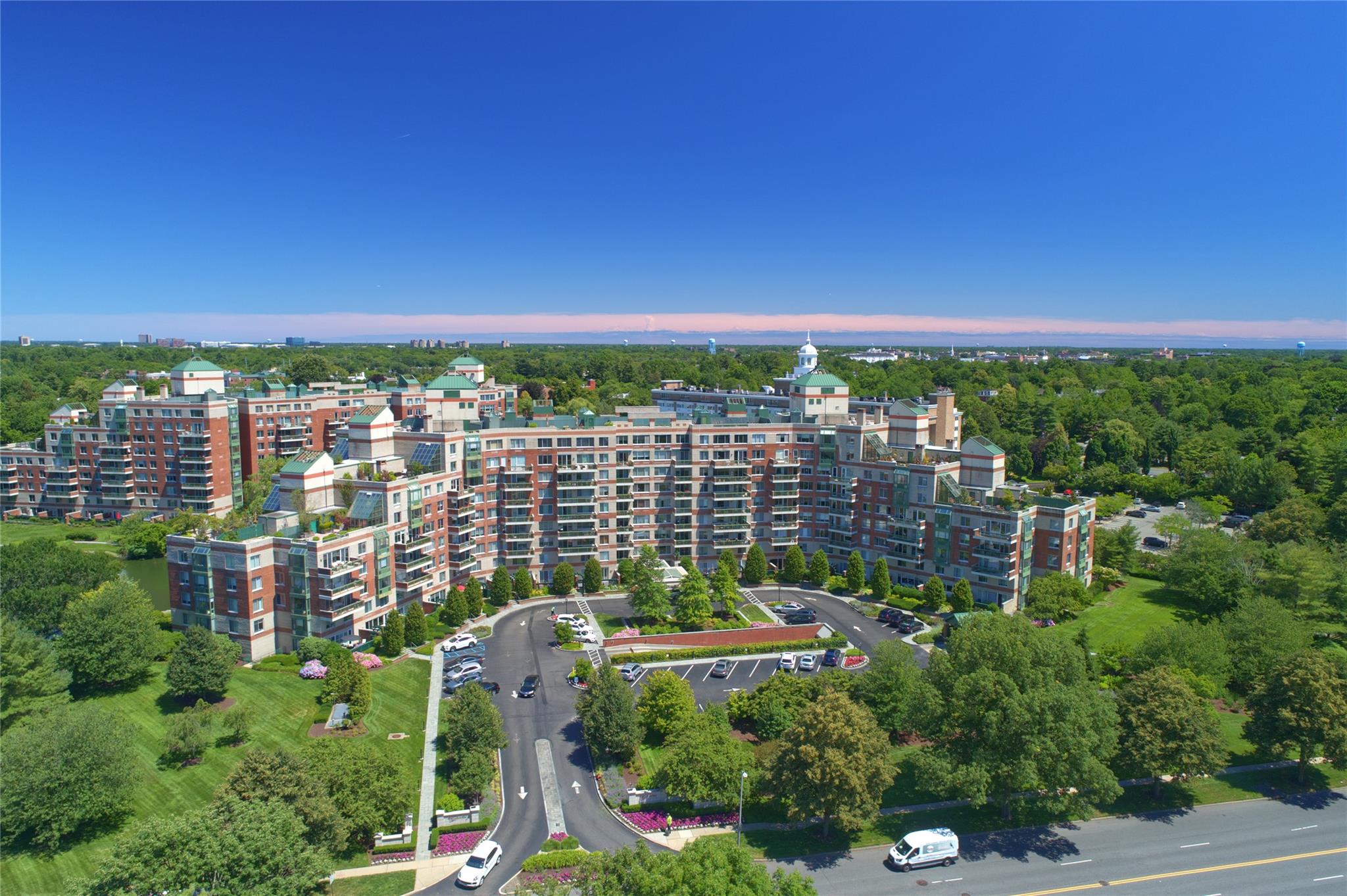 111 Cherry Valley Avenue #PH 6, Garden City, New York image 16