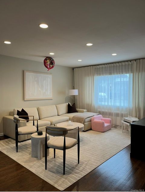 8 Blackford Avenue Yonkers NY 10704