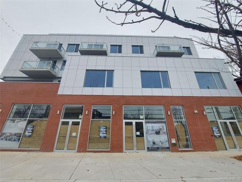 150-23 Barclay Avenue 2nd FL Flushing NY 11355