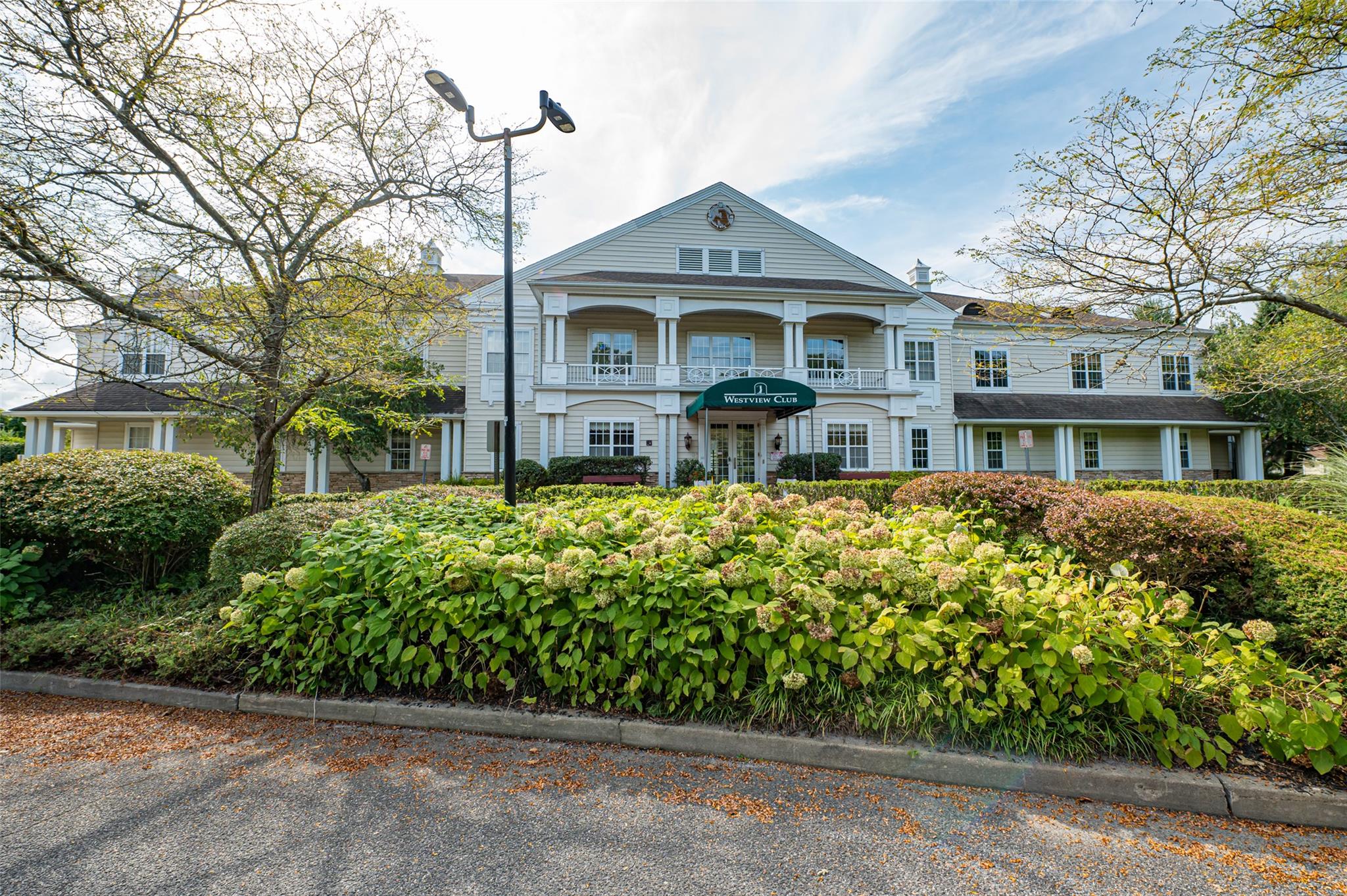 812 Birchwood Park Drive, Middle Island, New York image 24