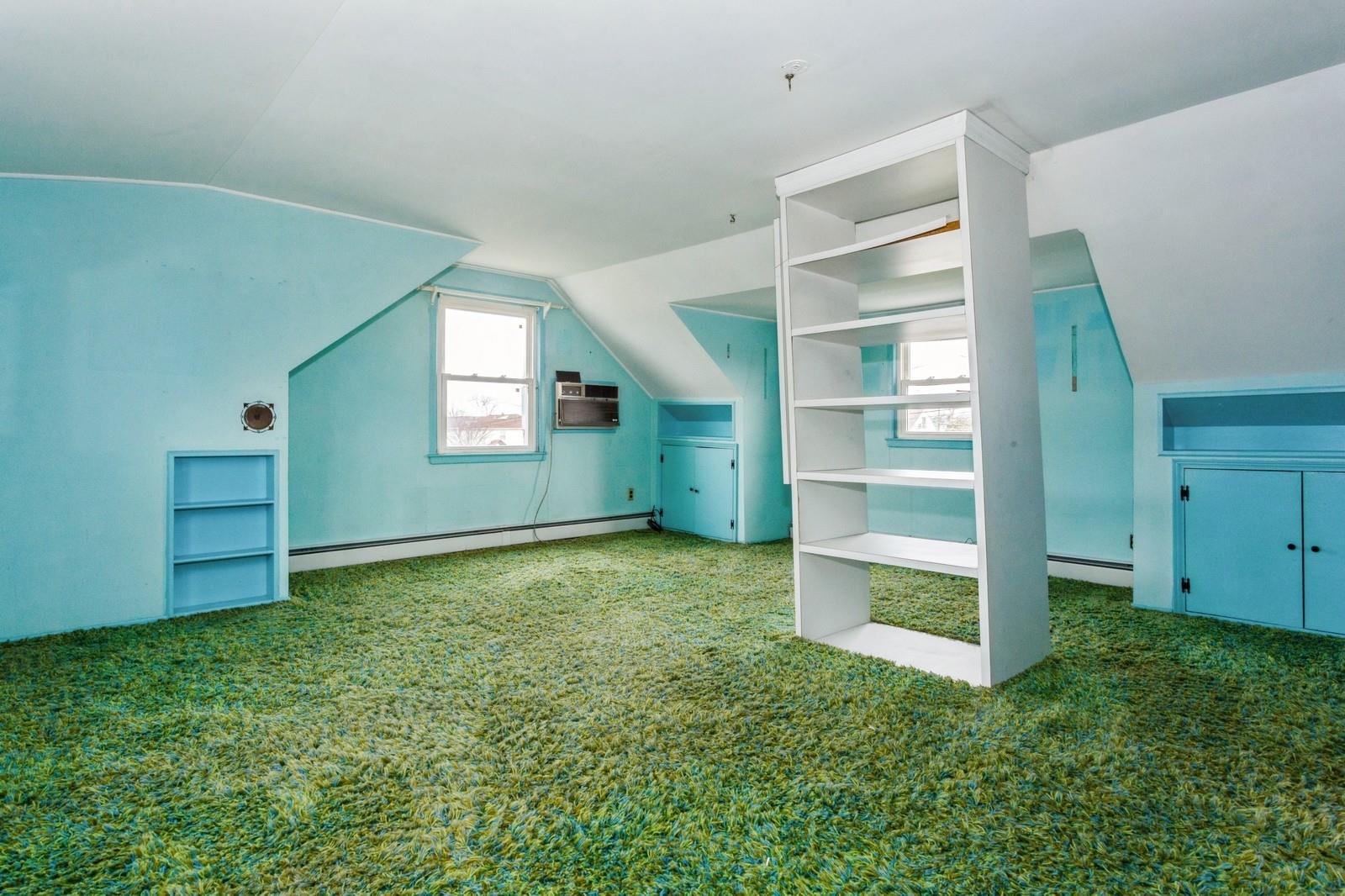 207 Franklin Avenue, Island Park, New York image 11