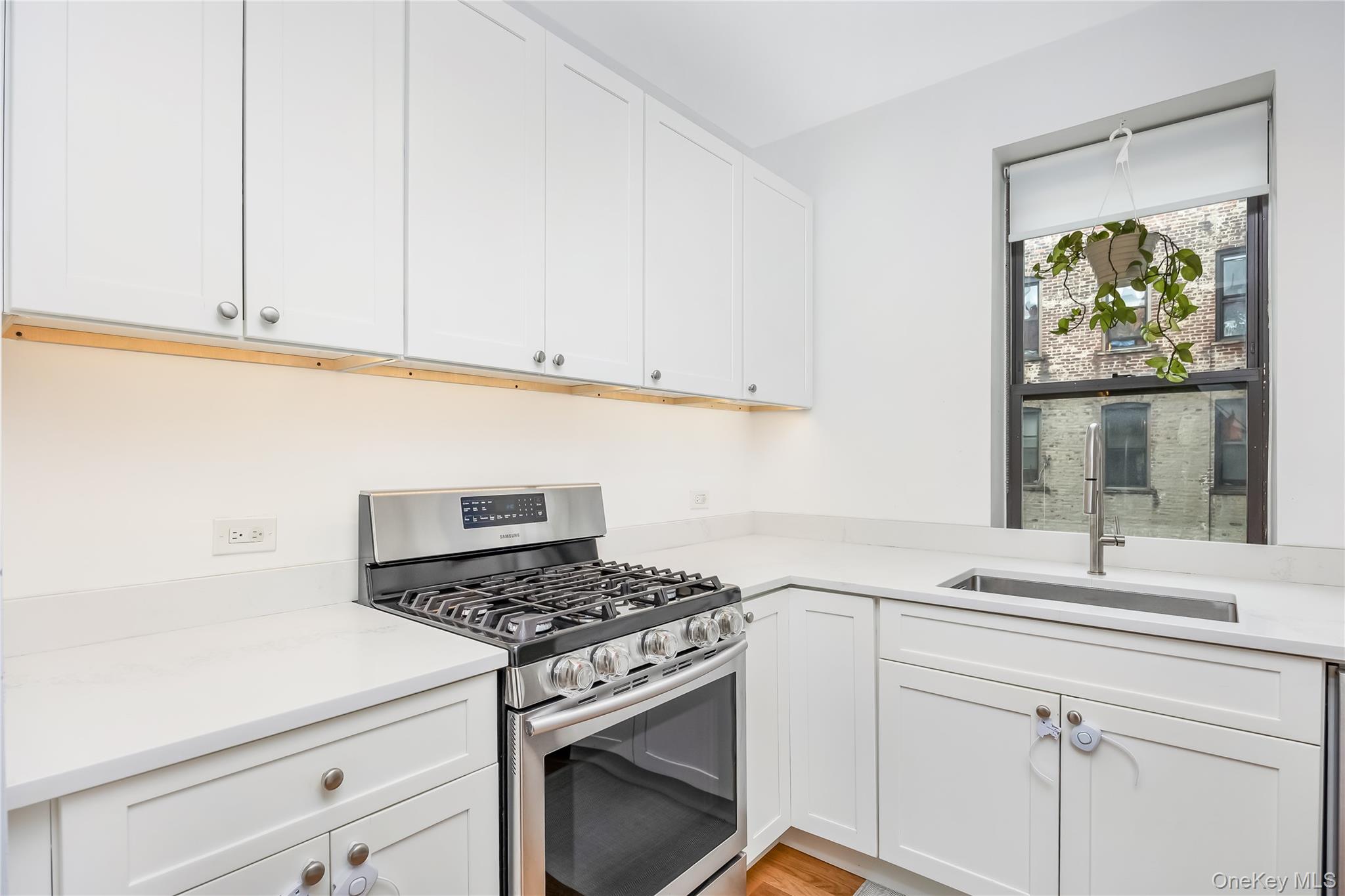35 Crown Street 5A