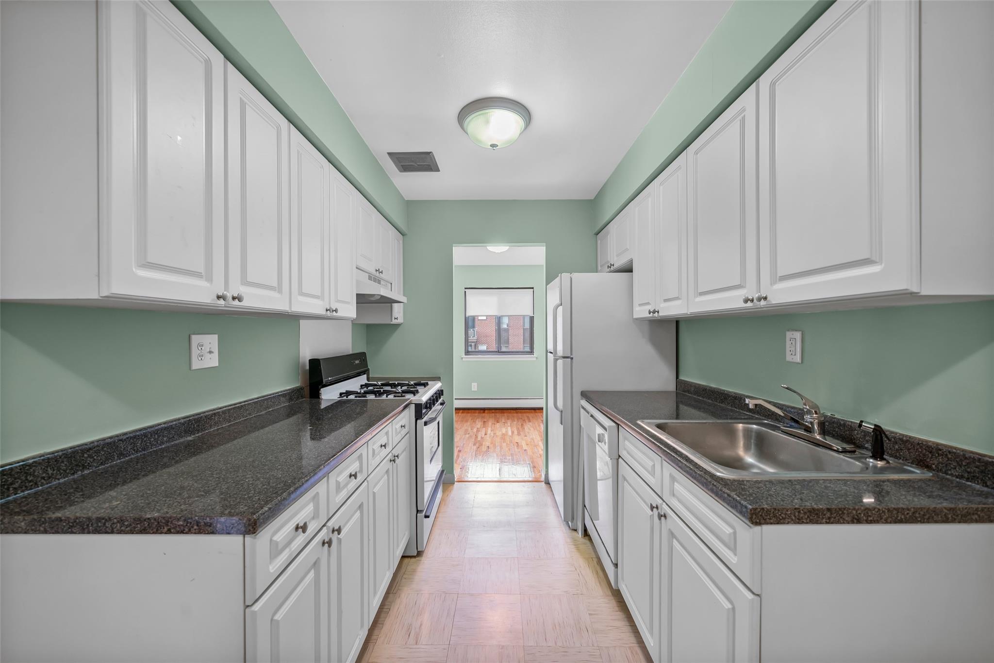 4 Charles Lane #2B, Pomona, New York image 4