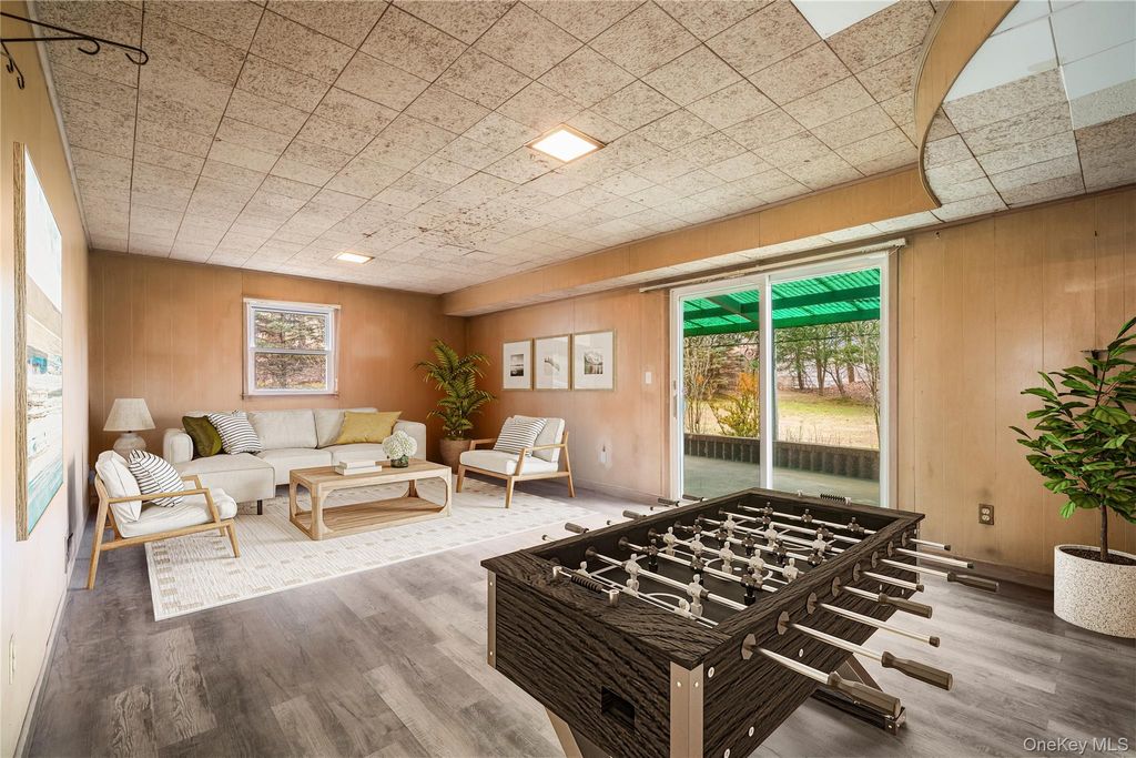 Photo of 705 Ardsley Road, Scarsdale, NY 10583 (MLS # 944273)