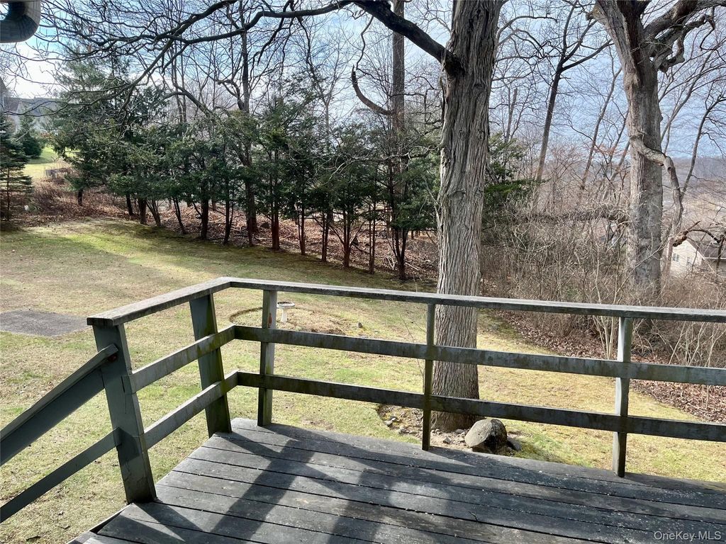 Photo of 705 Ardsley Road, Scarsdale, NY 10583 (MLS # 944273)