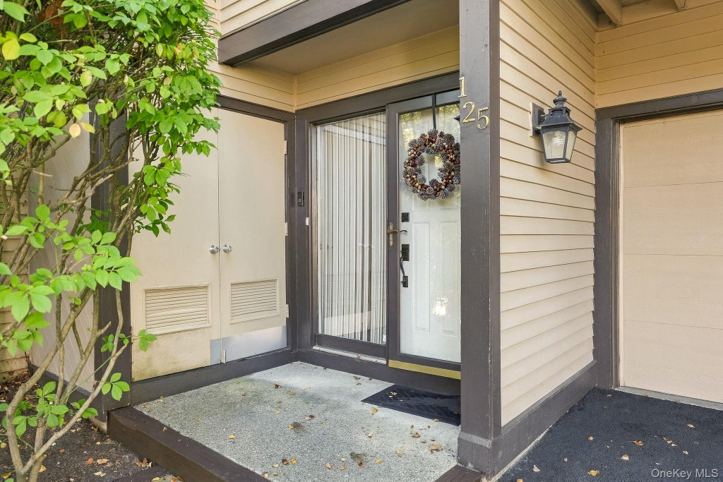 Photo of 125 Whitetail Circle, Ossining, NY 10562 (MLS # 1061081)