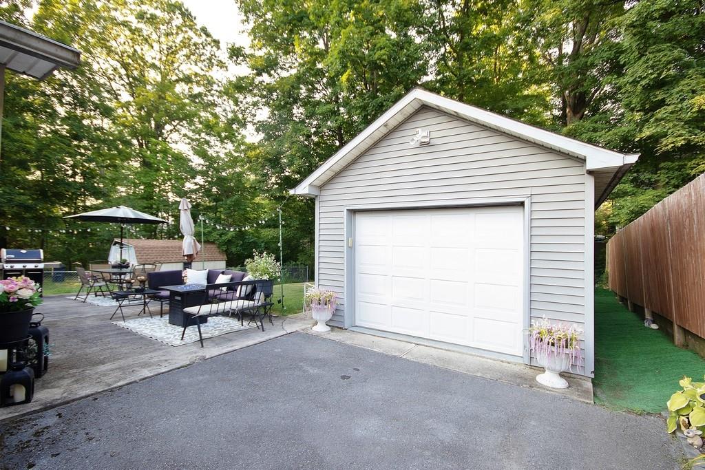 27 Forshee Street