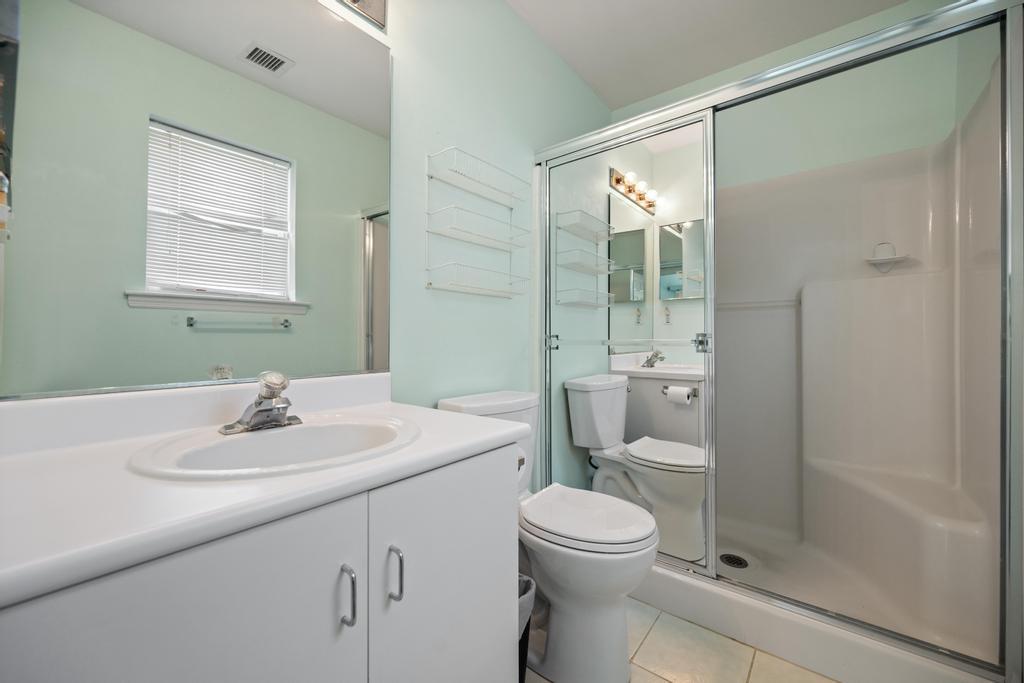 10 Orange Tree Court, Manorville, New York image 24