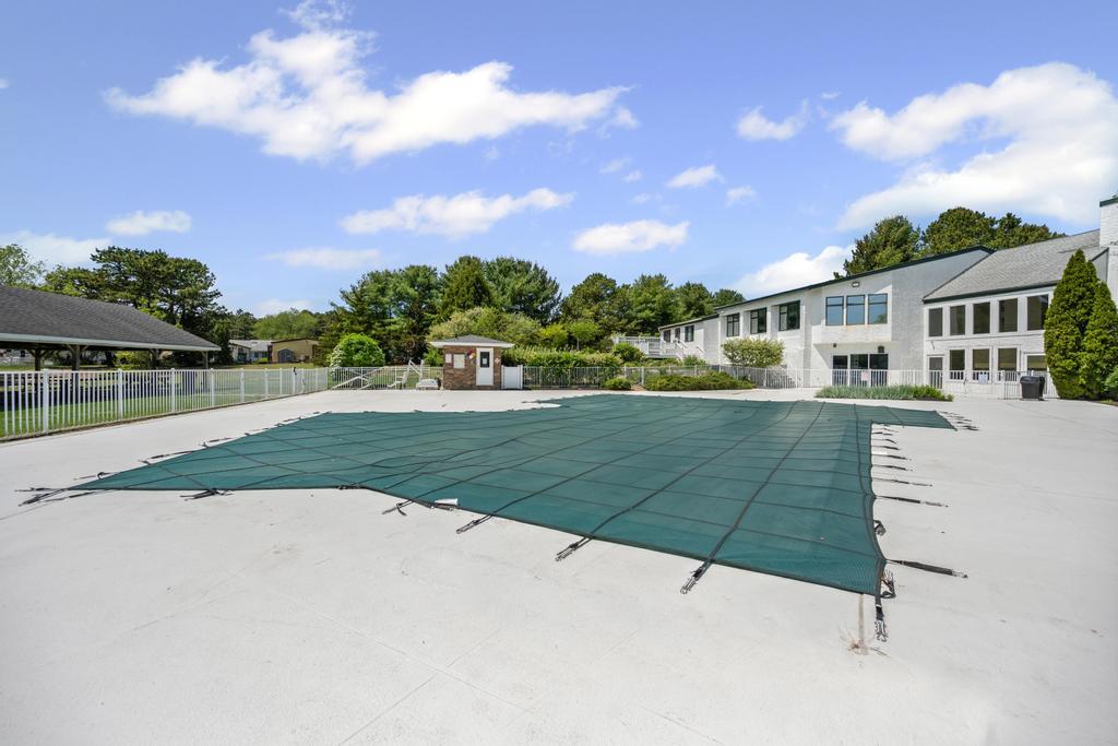 10 Orange Tree Court, Manorville, New York image 28