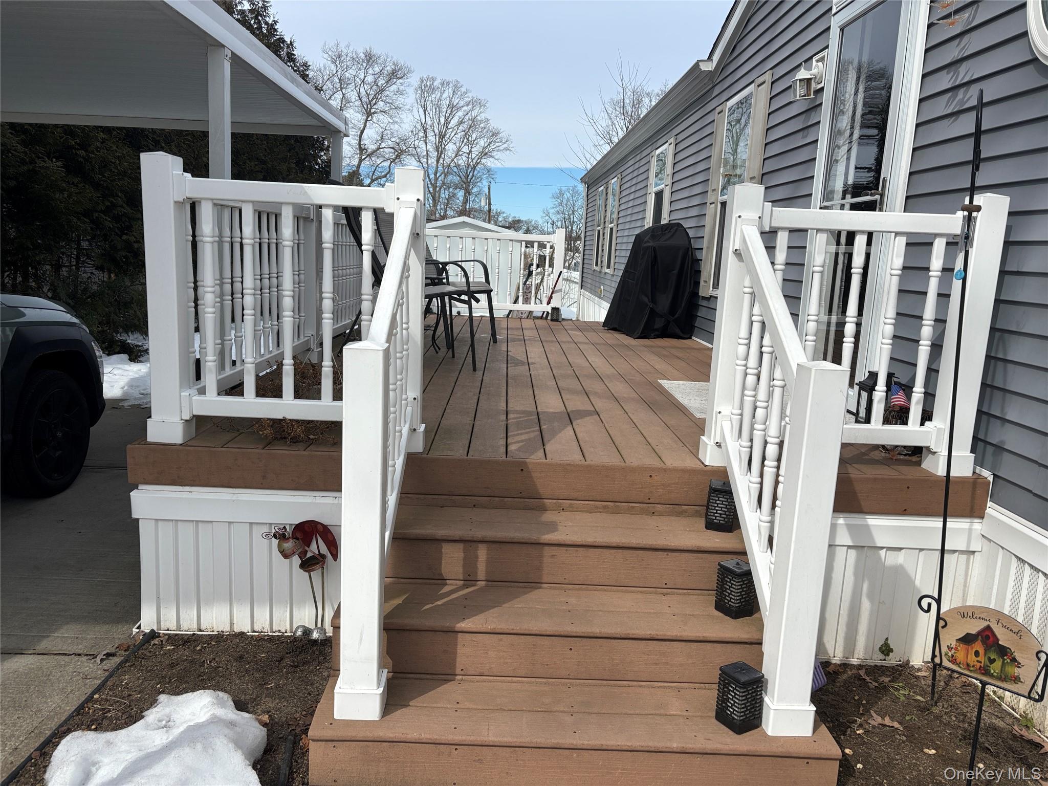 1661 Old Country Road 69