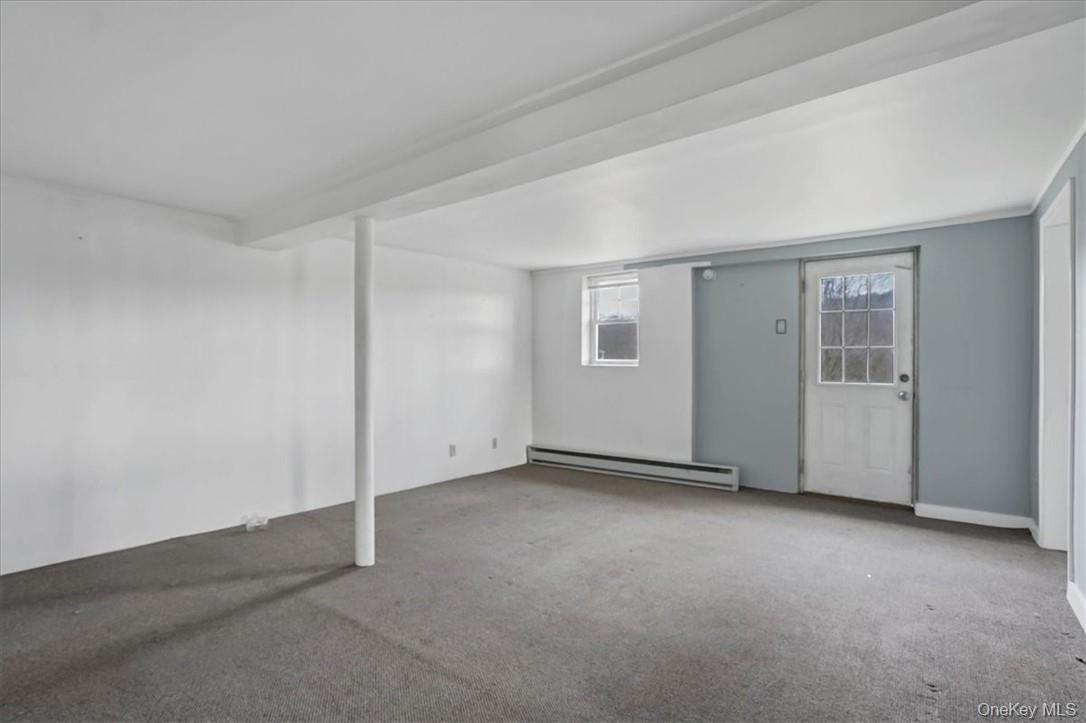 492A Black Meadow Road