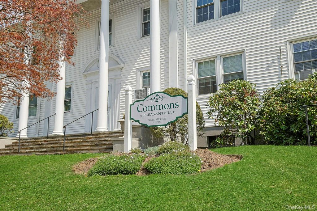 Photo of 310 Manville RD Rd #S4, Pleasantville, NY 10570 (MLS # 983906)