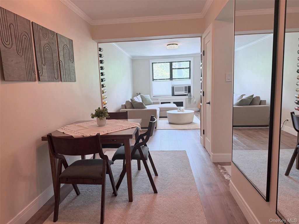 Photo of 83-85 Woodhaven Boulevard #2E, Woodhaven, NY 11421 (MLS # 994295)