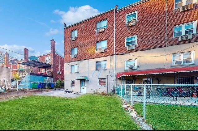 Bussing Avenue 2, Bronx, New York - 3 Bedrooms  
1 Bathrooms  
6 Rooms - 
