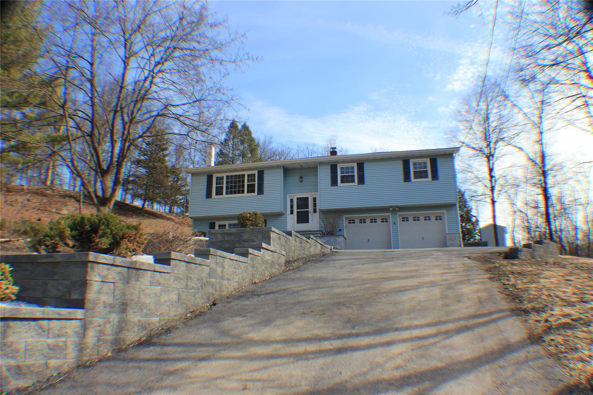 Rental Property at Quail Lane, Goshen, New York - Bedrooms: 4 
Bathrooms: 3 
Rooms: 10  - $3,800 MO.
