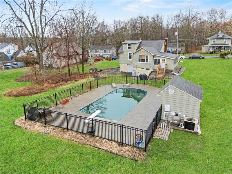 9 Emboden Avenue, Otisville, New York image 41