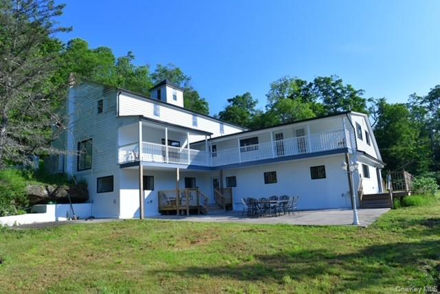 609 Grooville Road