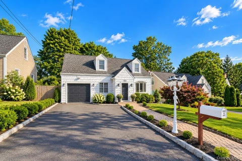 Homes For Sale - 22 Croydon Road<br/> Westchester County, Yonkers, NY 10710