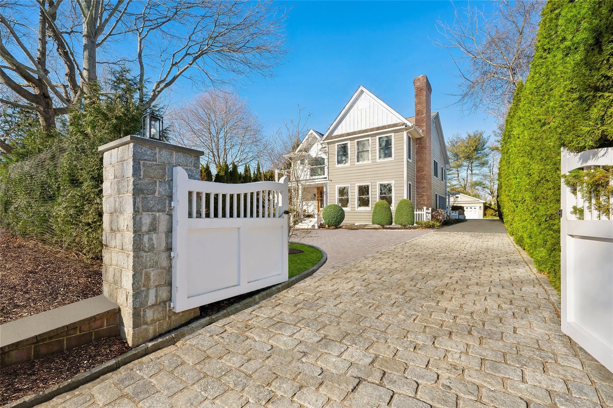 Property for Sale at Hampton Road, Southampton, Hamptons, NY - Bedrooms: 4 
Bathrooms: 5  - $3,475,000