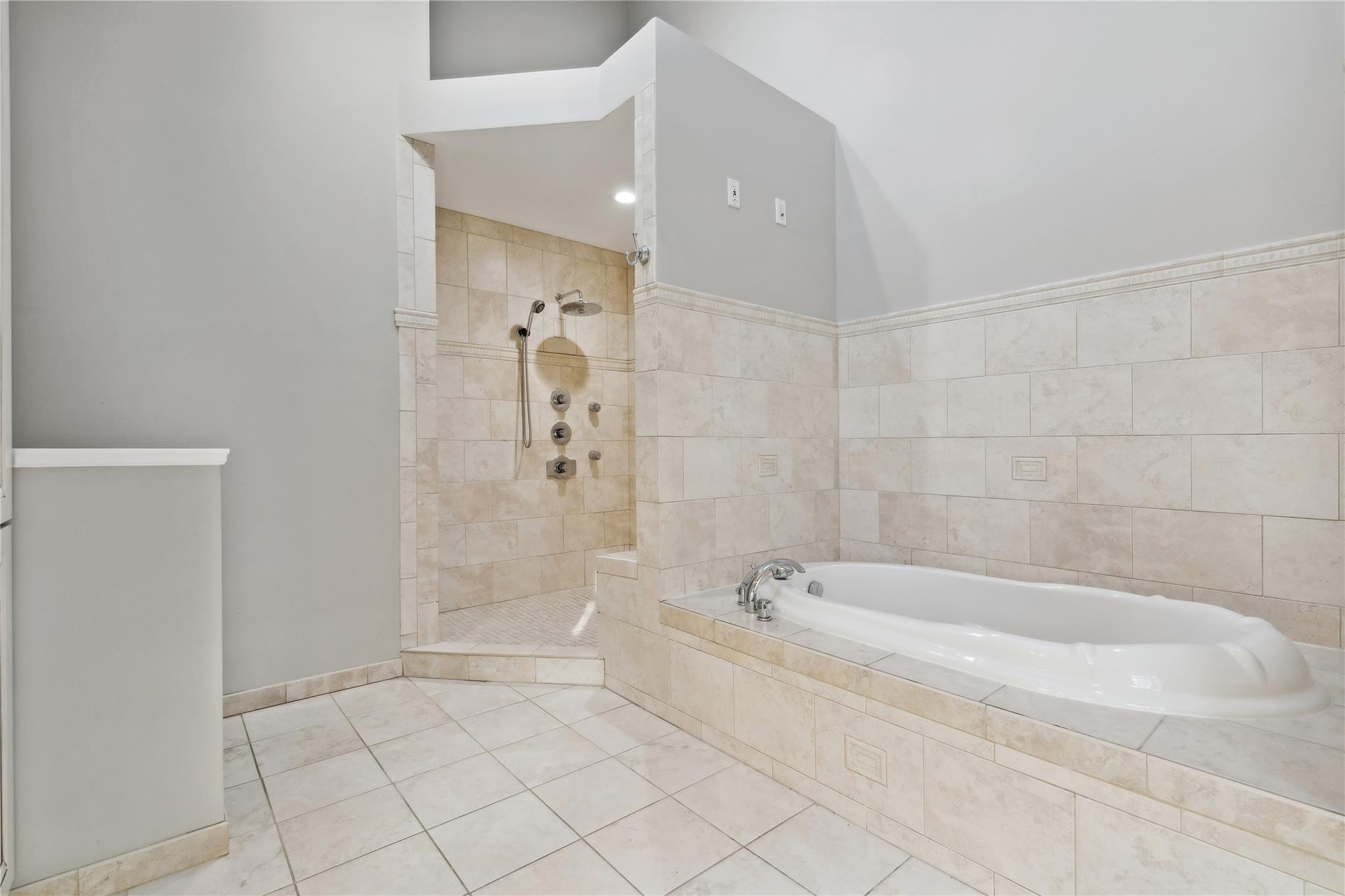 14 Wakefield Road, Hampton Bays, New York image 16