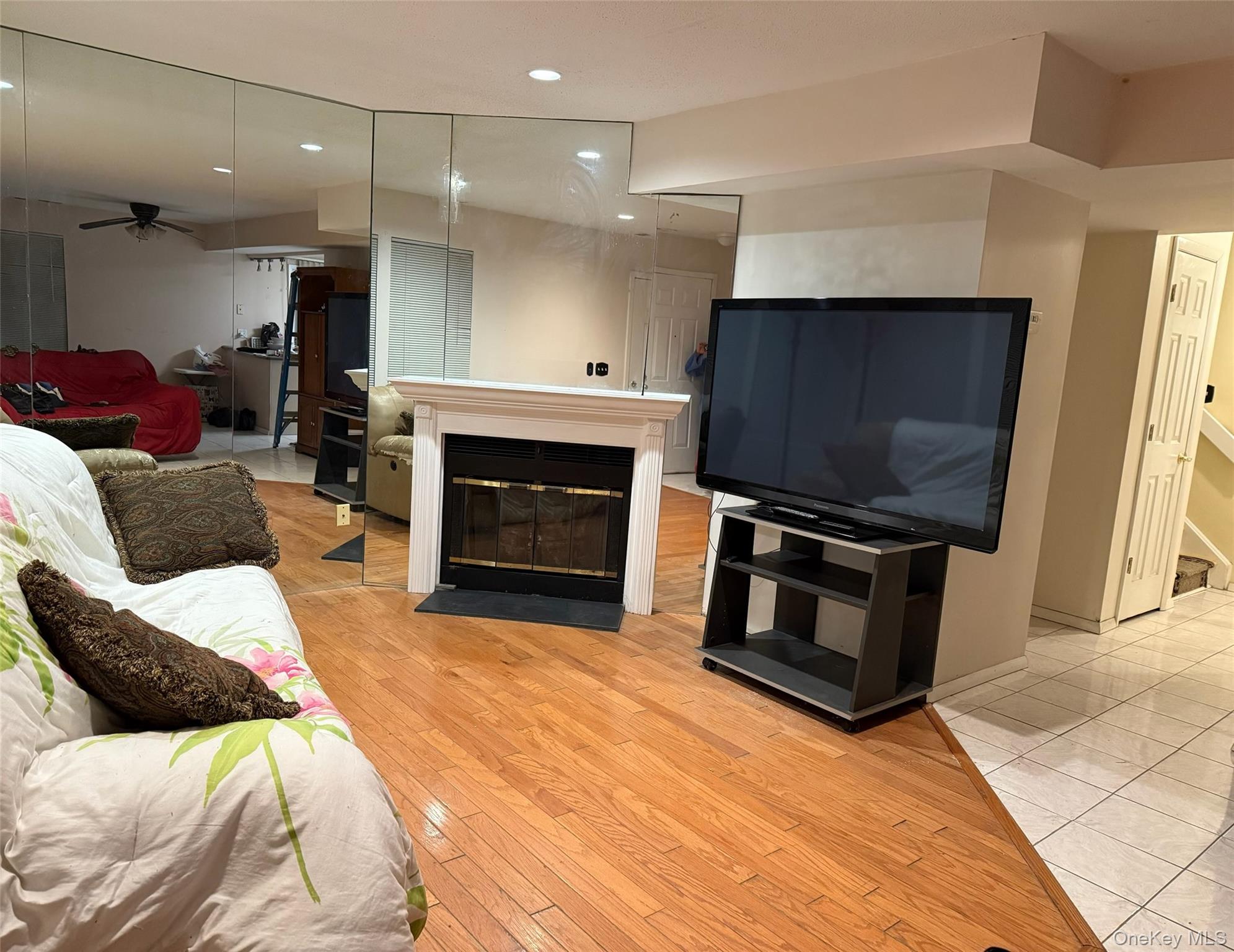 1503 Whispering Hills