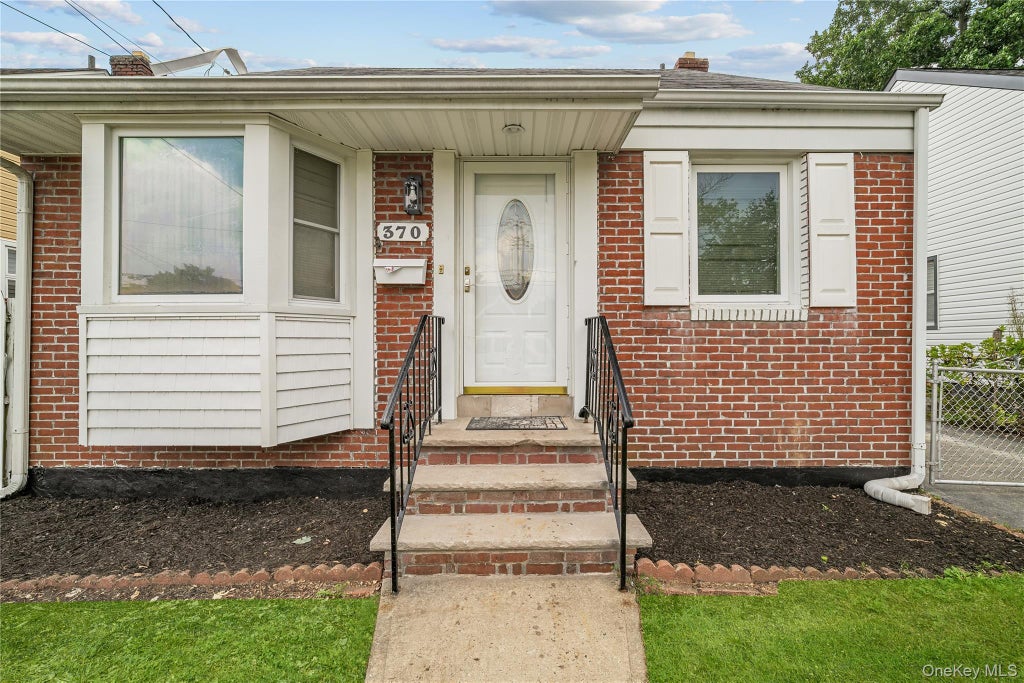 Photo of 370 Locust Avenue, Uniondale, NY 11553 (MLS # 1040608)