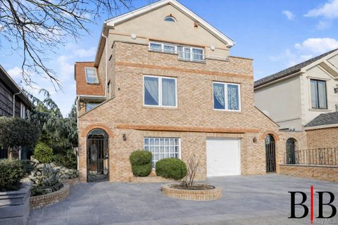 215 Arkansas Drive Brooklyn NY 11234