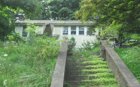 Photo of 301 Route 32, Central Valley, NY 10917 (MLS # 1063189)
