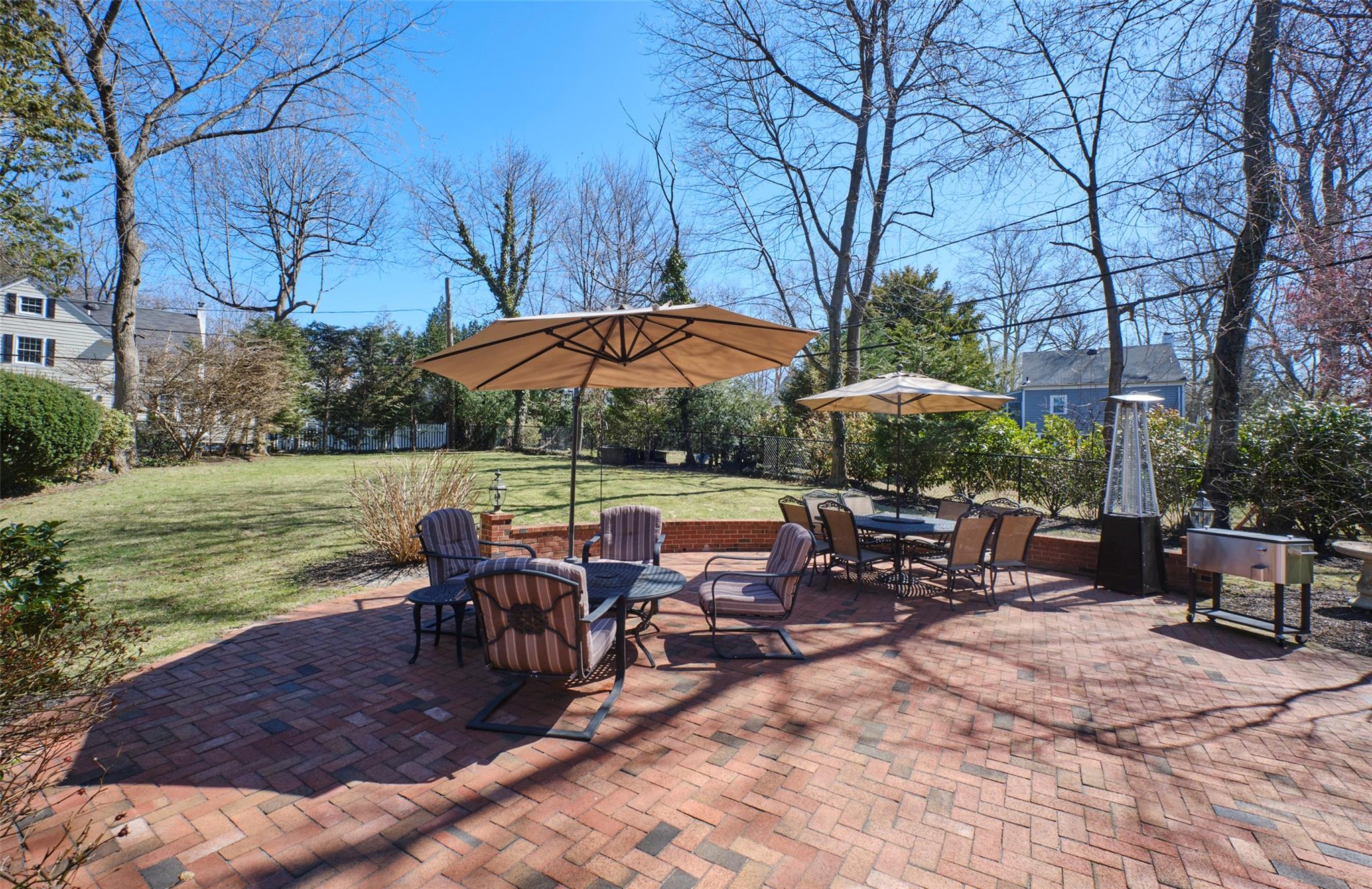 336 Nassau Avenue, Manhasset, New York image 31