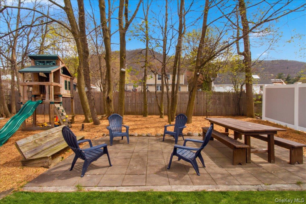 42 Rende Drive