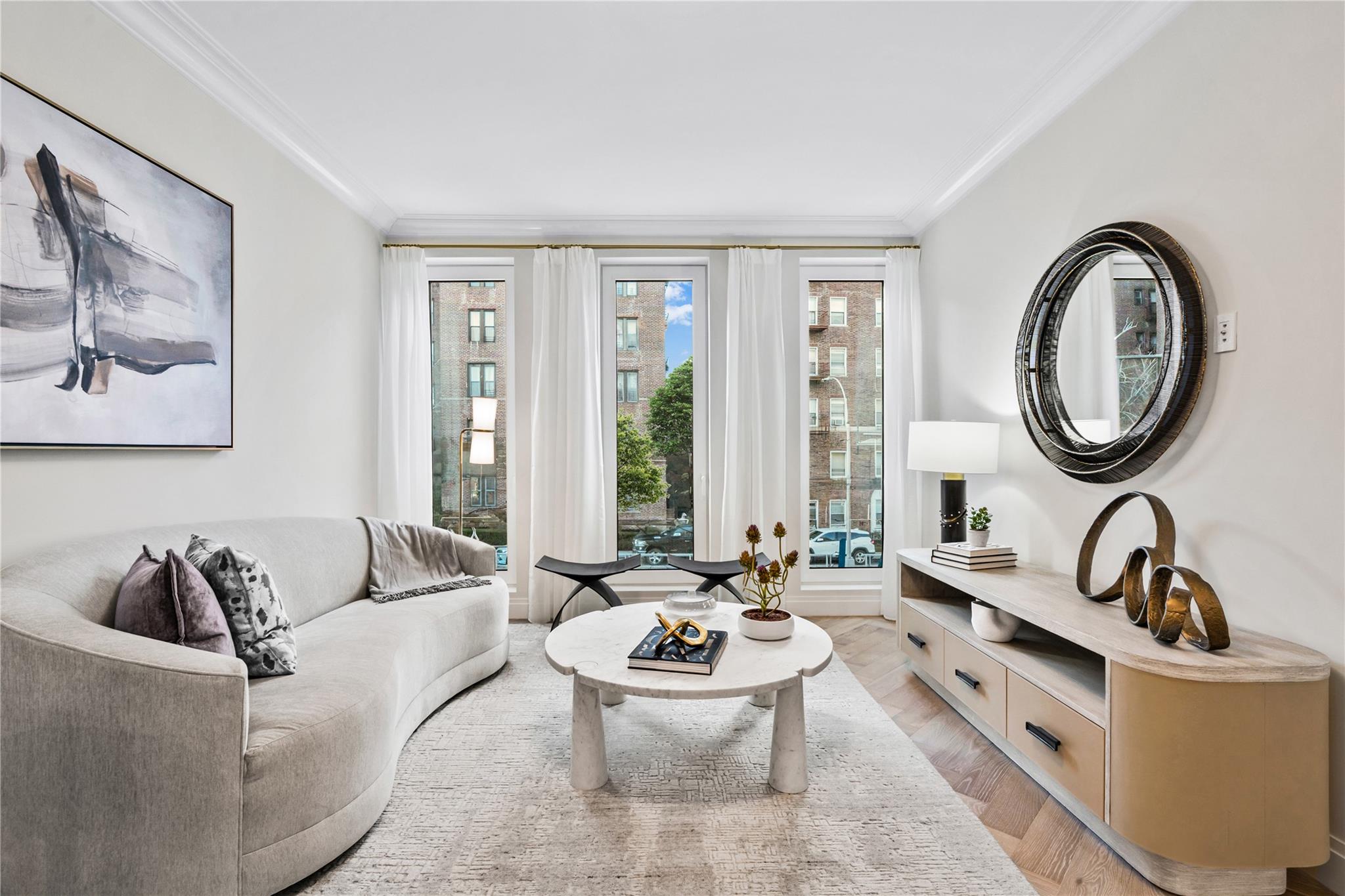Austin Street 316, Forest Hills, Queens, NY - 1 Bedrooms  
1 Bathrooms  
3 Rooms - 
