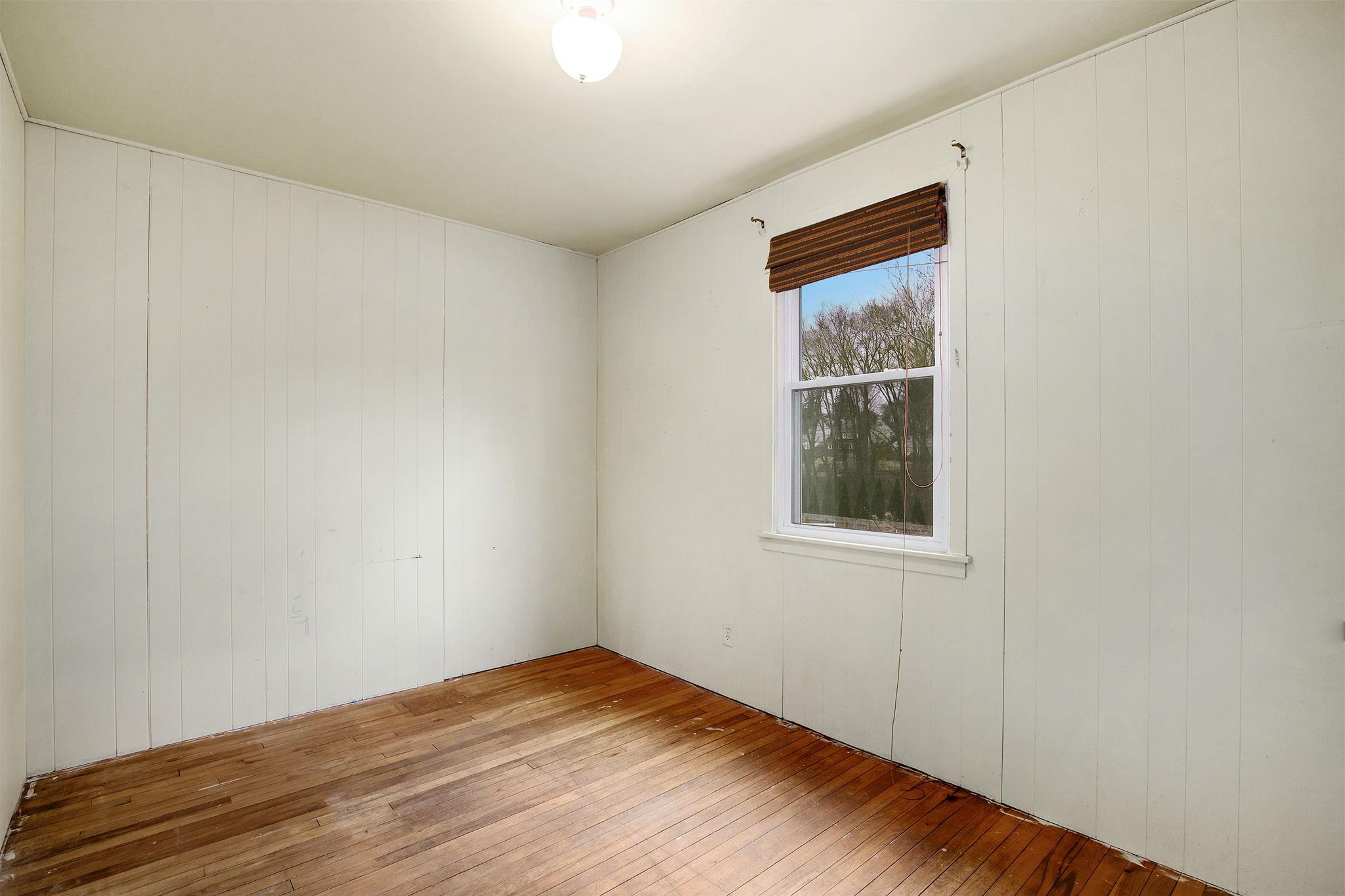 882 King Street, Peekskill, New York image 9