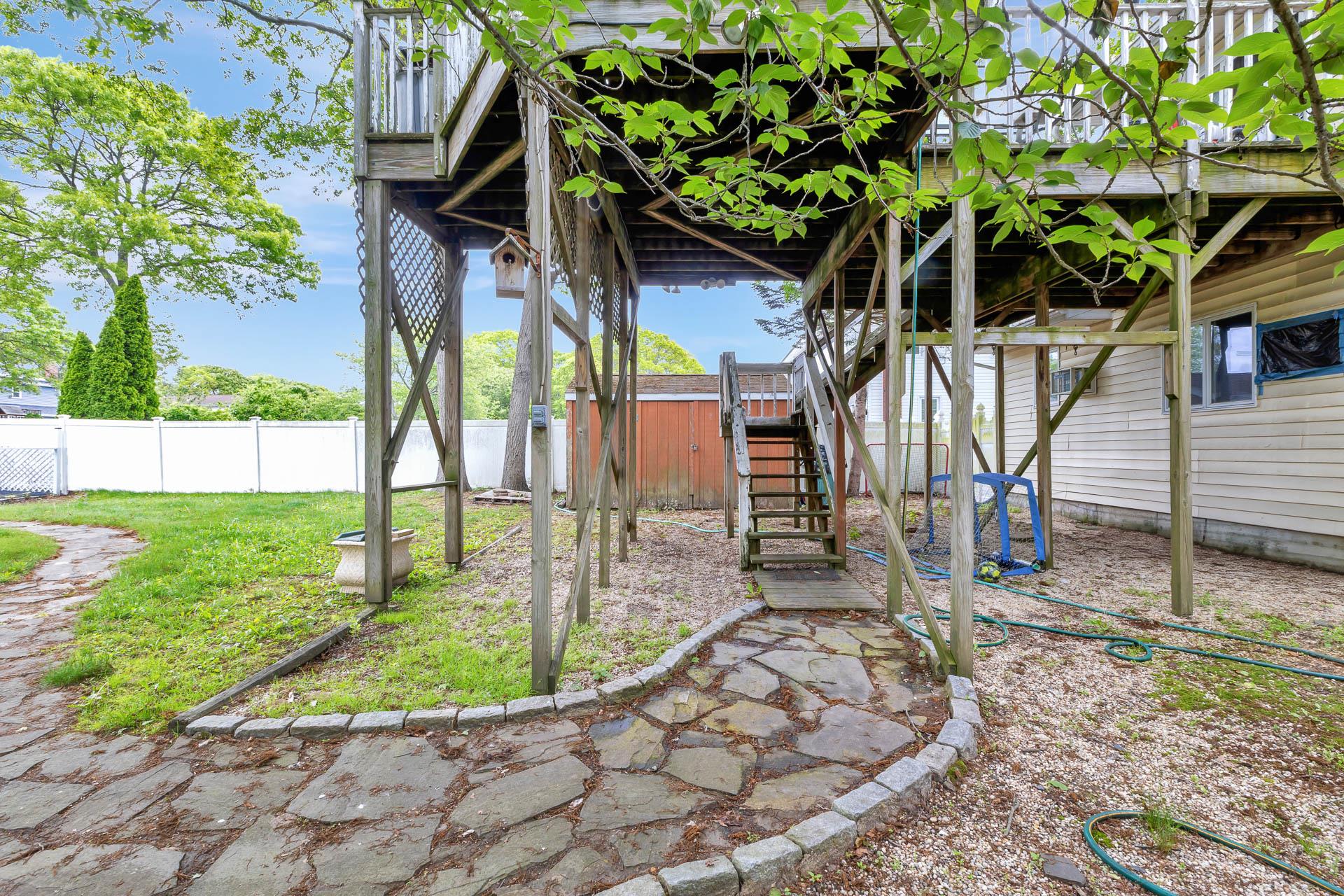 449 Terry Blvd Blvd, Holbrook, New York image 11
