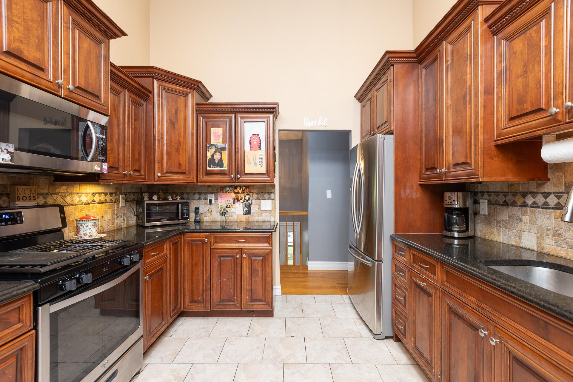 449 Terry Blvd Blvd, Holbrook, New York image 15