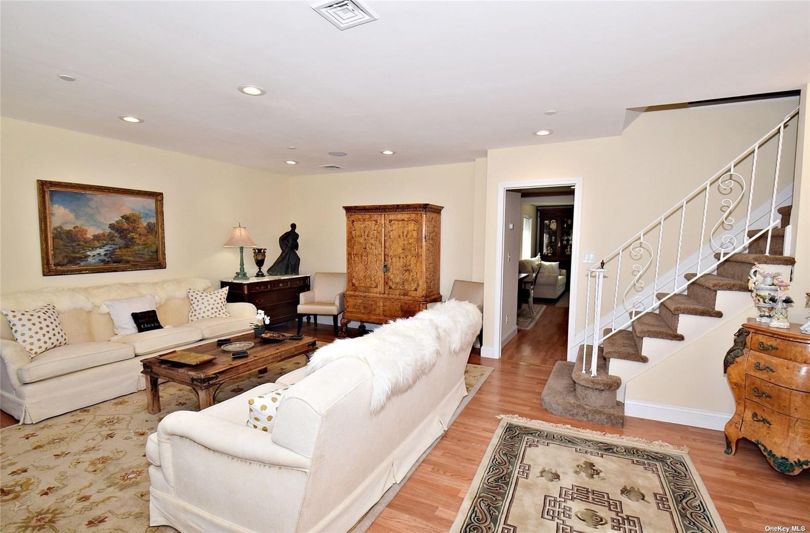 3434 Colony Drive Dr, Baldwin, New York image 32