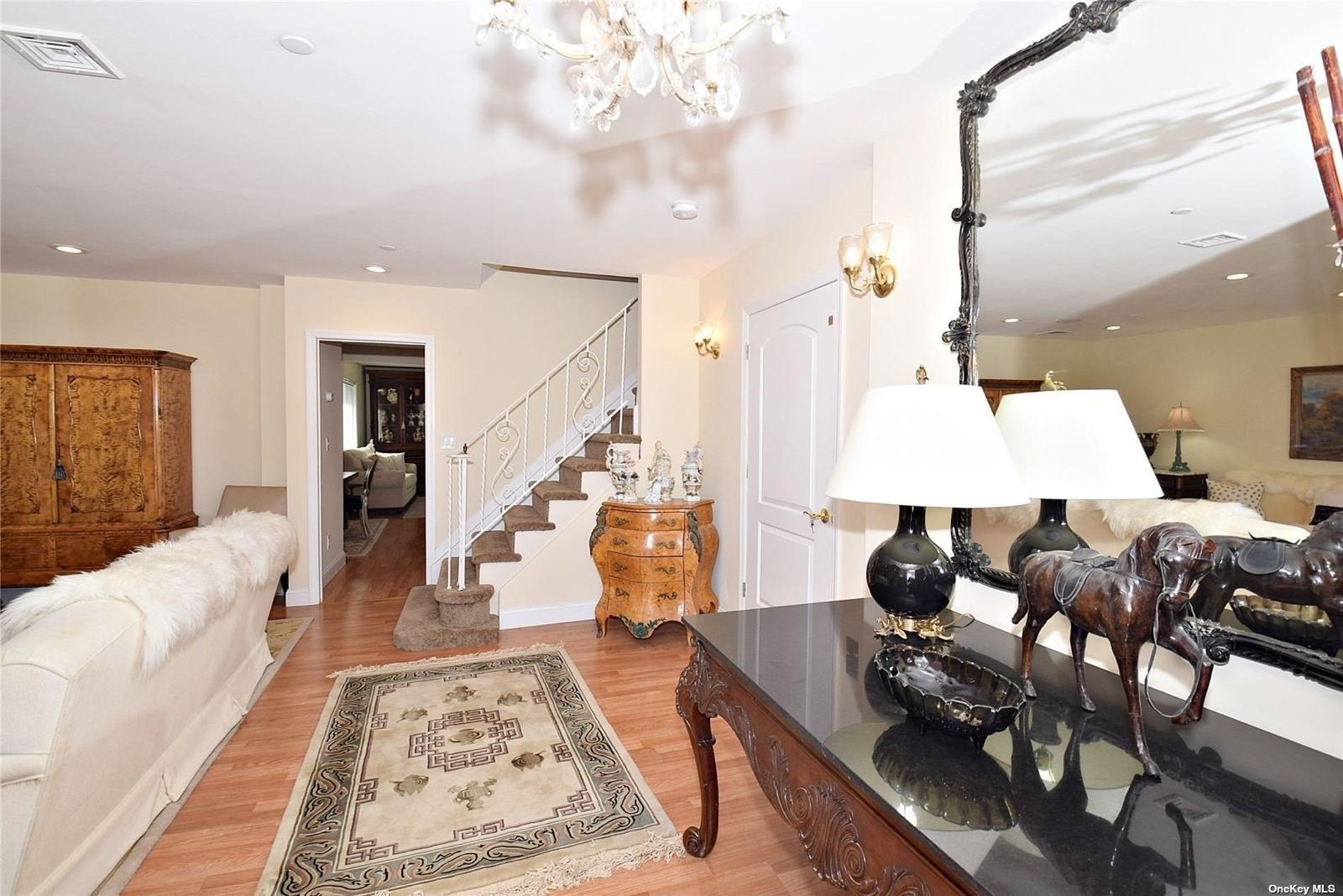 3434 Colony Drive Dr, Baldwin, New York image 19