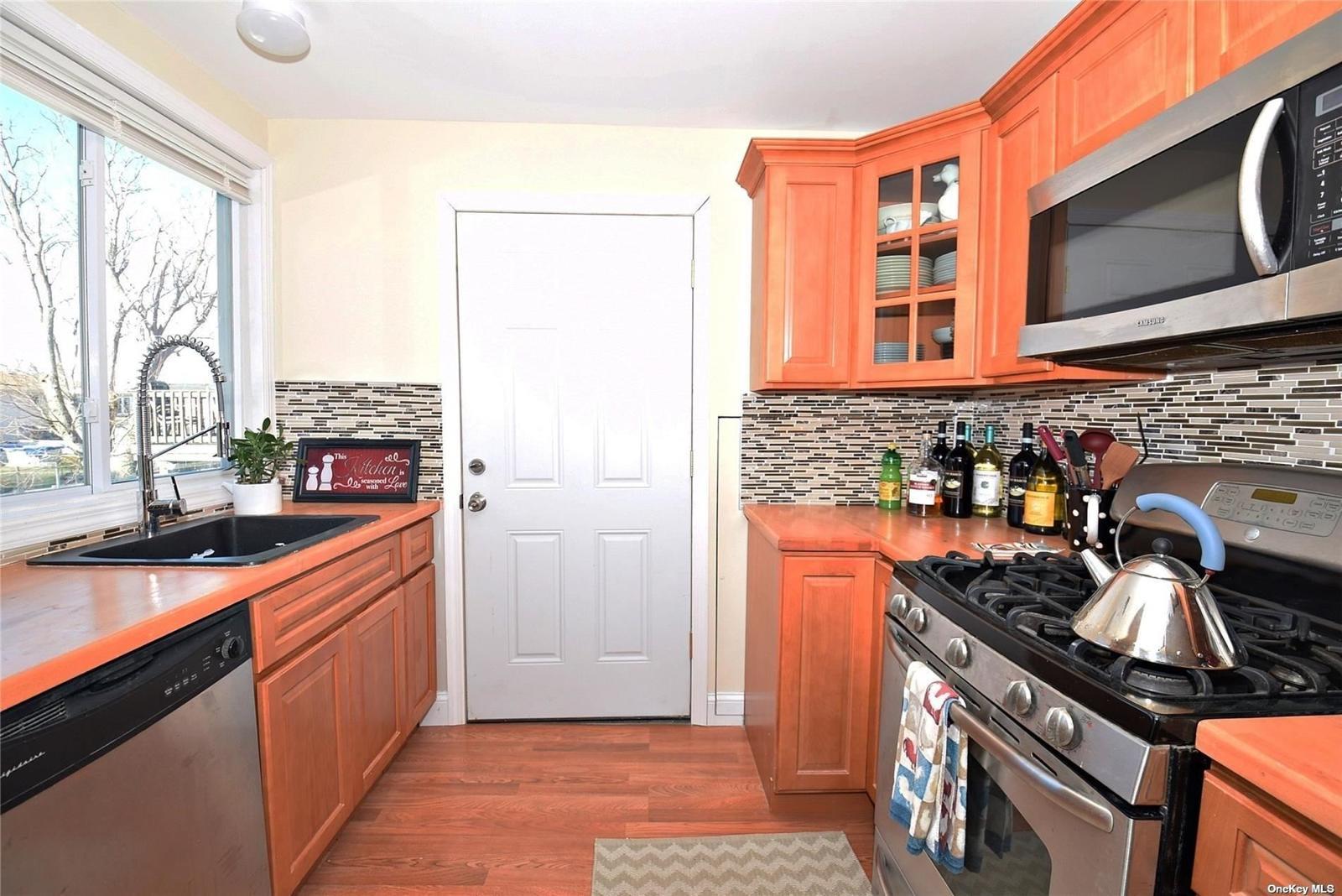 3434 Colony Drive Dr, Baldwin, New York image 23