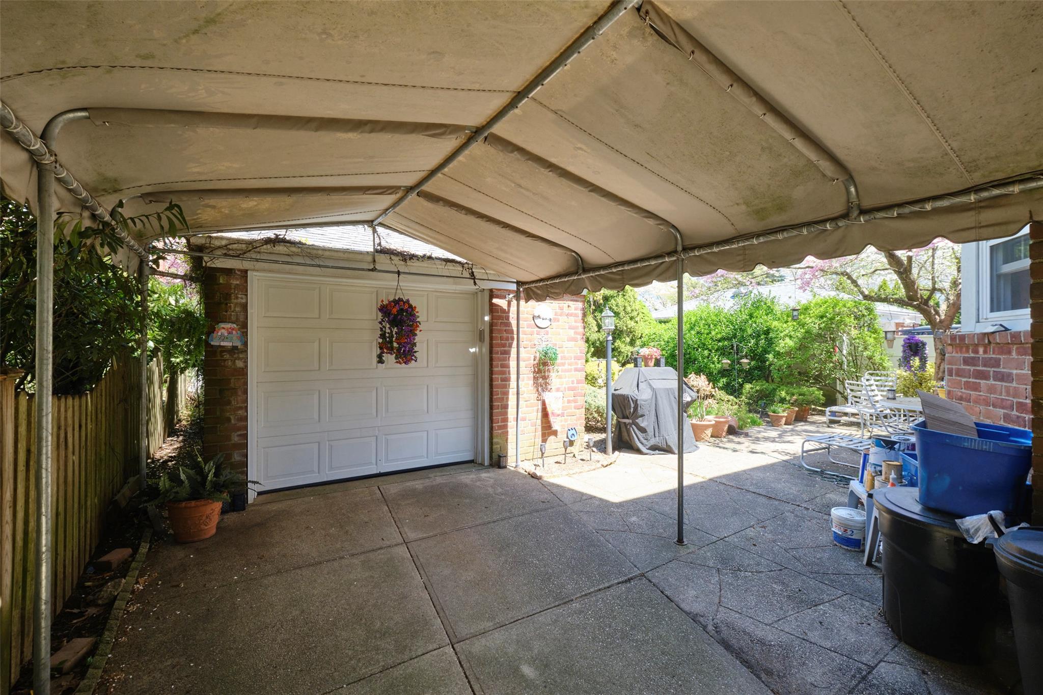 225 Oak Street, Floral Park, New York image 24