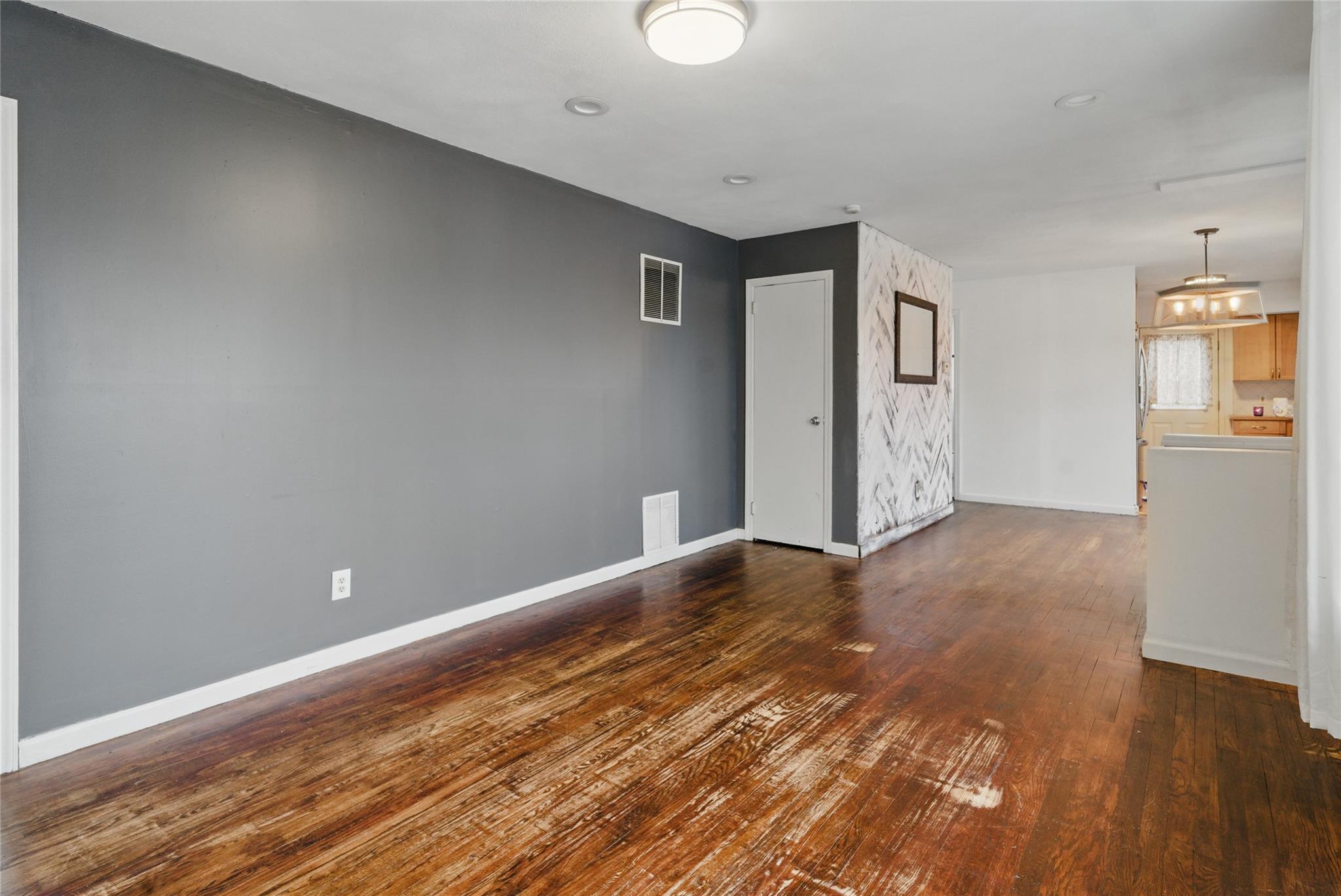 491 Wicks Road, Brentwood, New York image 5