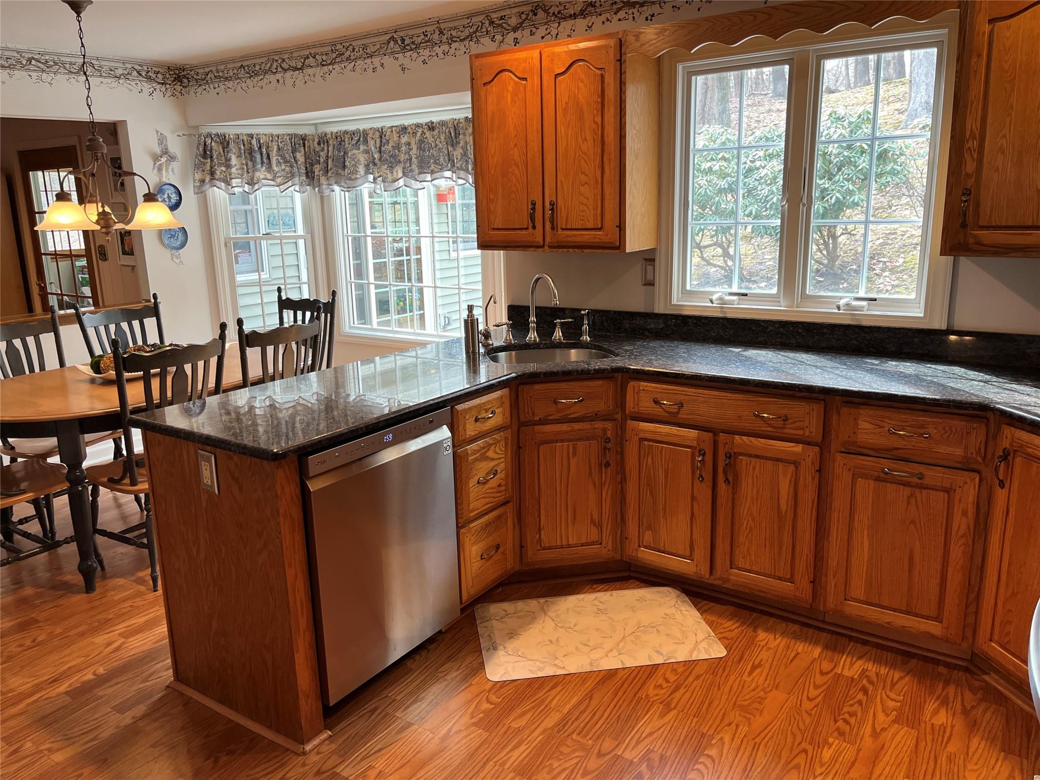 12 Marten Drive, West Nyack, New York image 7