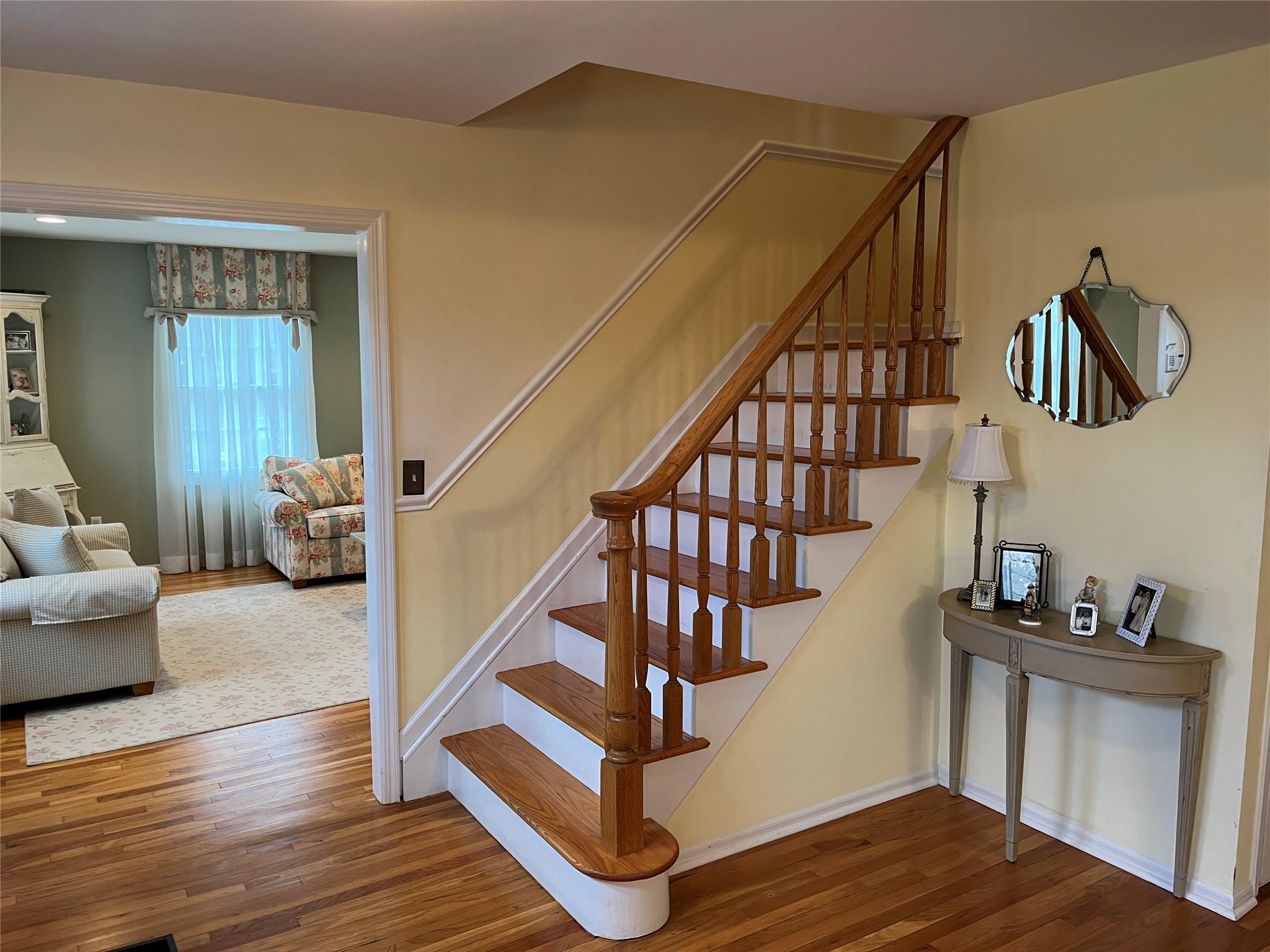12 Marten Drive, West Nyack, New York image 3