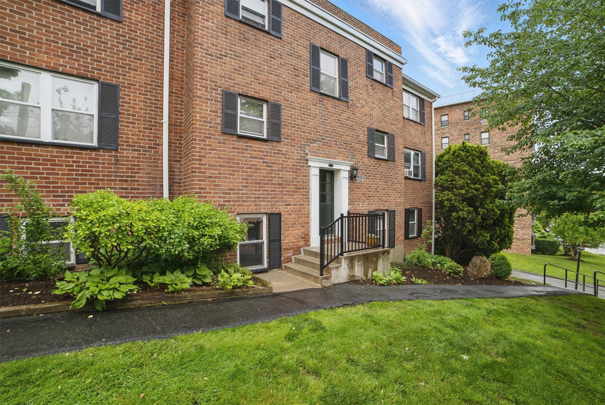 135 Highland Avenue #D1, Ossining, New York image 1