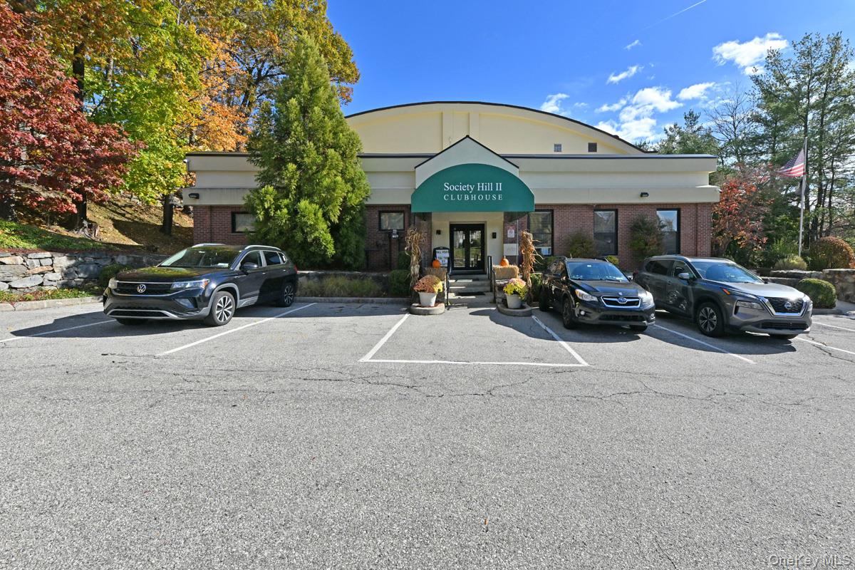 13 Meadowlark Circle