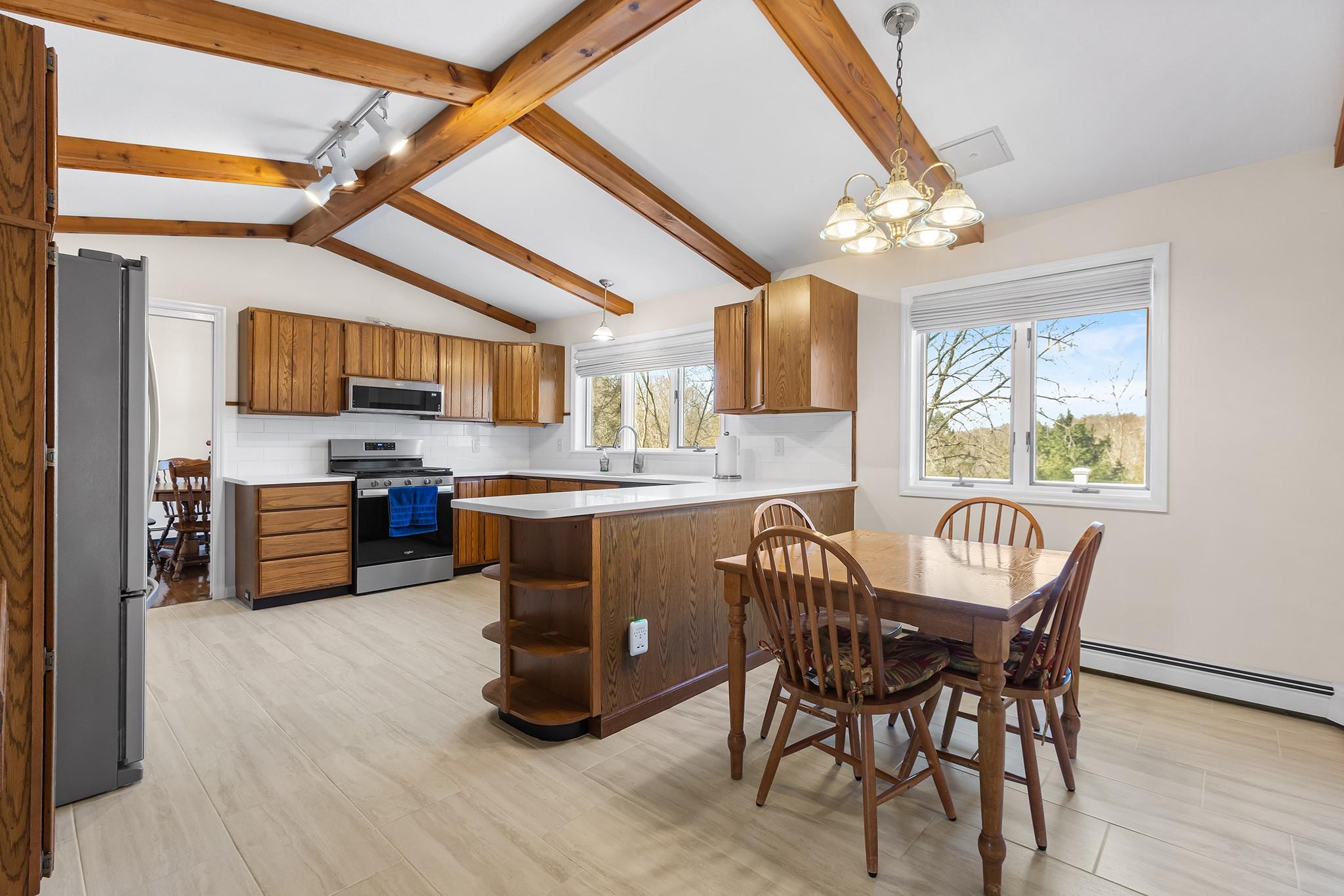 19 Hart Drive, Poughkeepsie, New York image 11
