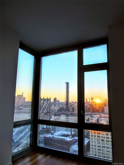 Condo For Sale - 100 Jay Street #28B<br/> Brooklyn, NY 11201