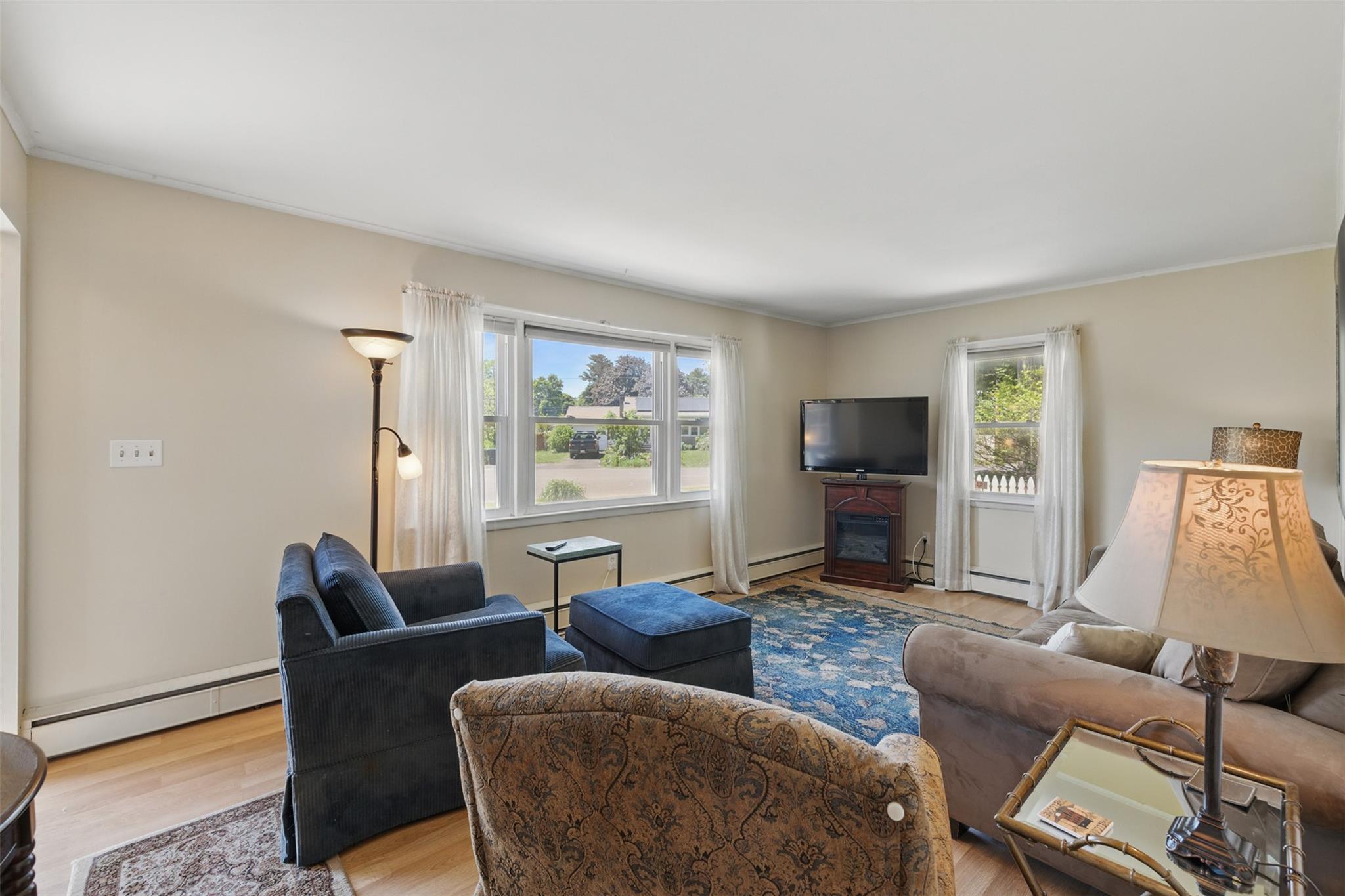 1 Huguenot Road, Tillson, New York image 11