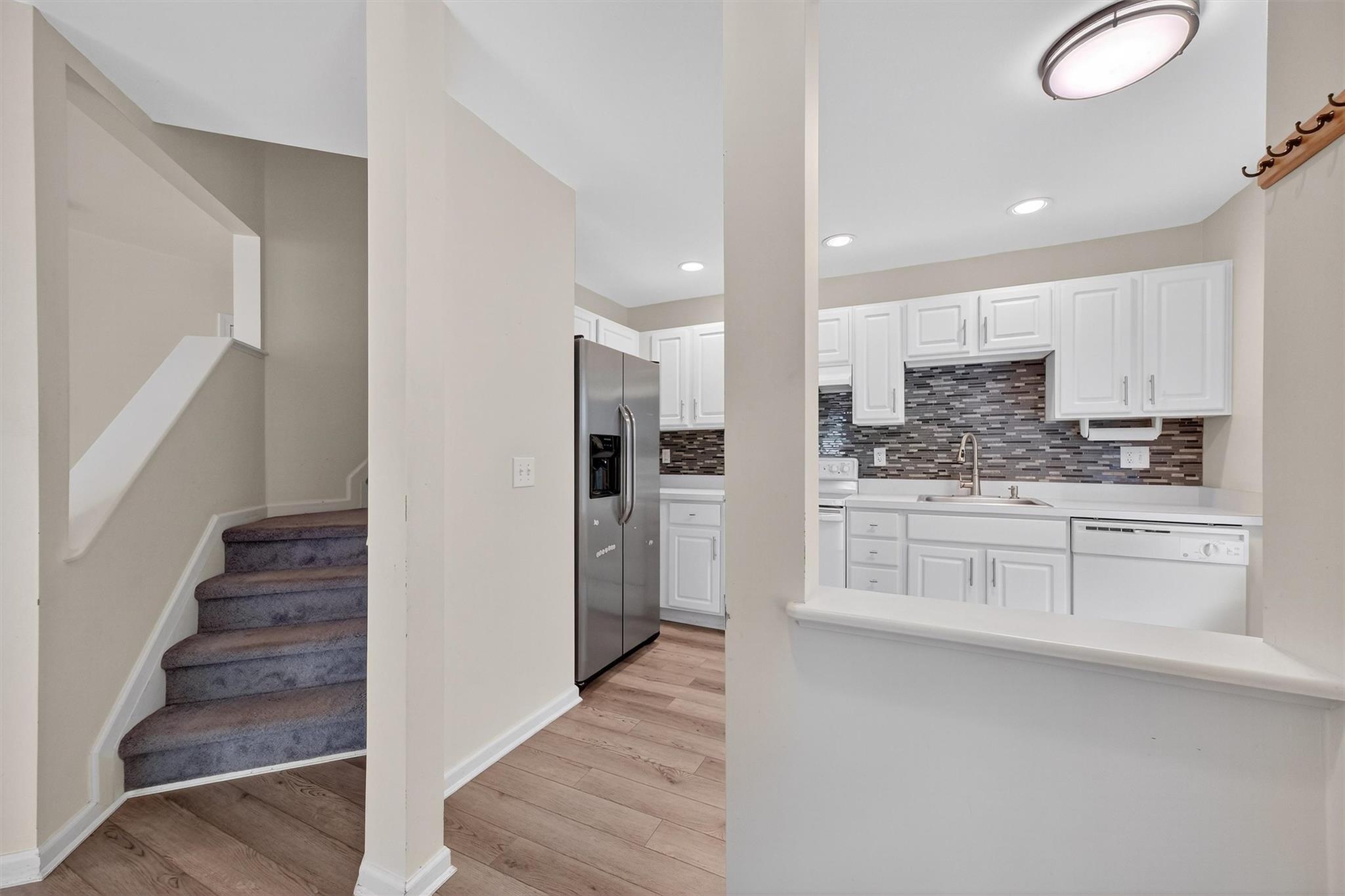 129 Stringham Road 32